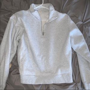 Brandy Melville John Galt Missy Quarter Zip Pullover crew